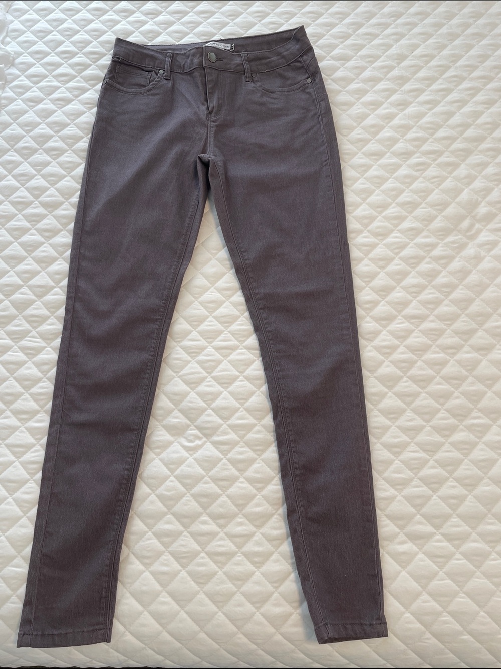 Revamped Denim Muted purple Jeans